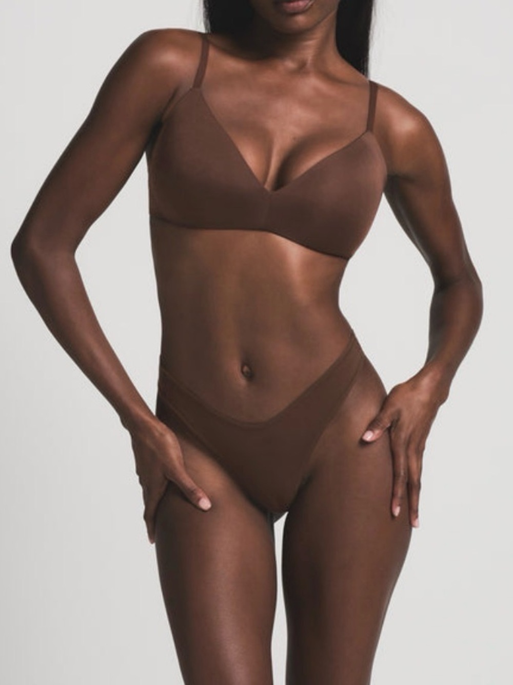 SKIMS Wireless Form Push Up
